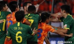 南京球迷爆料最新消息,揭秘球队关键一役幕后细节